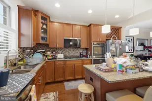 211 Beacon Pl NE, Washington, DC 20011 - Photo 11