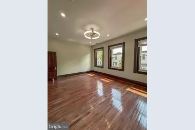 401 8th Street NE #2, Washington, DC 20002 - Photo 5