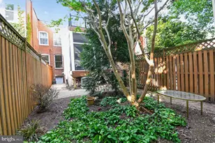 1319 Massachusetts SE, Washington, DC 20003 - Photo 31