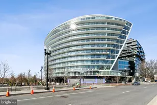 601 Wharf St SW, Washington, DC 20024 - Photo 17