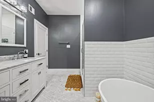 1223 Meigs Pl NE, Washington, DC 20002 - Photo 17