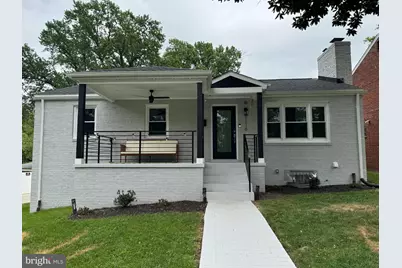 1116 34th Street SE, Washington, DC 20019 - Photo 5