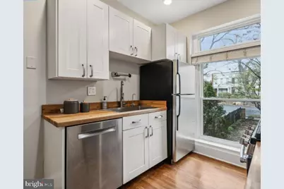 1409 Potomac Avenue SE, Washington, DC 20003 - Photo 7