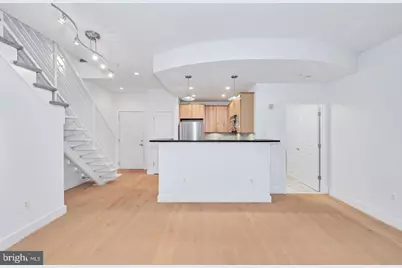 1209 13th Street NW #211, Washington, DC 20005 - Photo 3