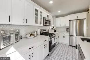 4609 Hillside Rd SE, Washington, DC 20019 - Photo 11