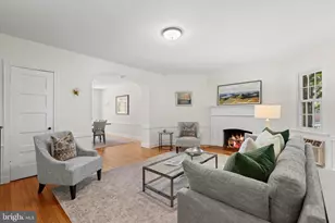 1713 Surrey Ln NW, Washington, DC 20007 - Photo 5