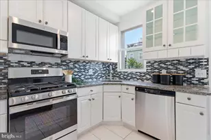 131 R St NE, Washington, DC 20002 - Photo 9