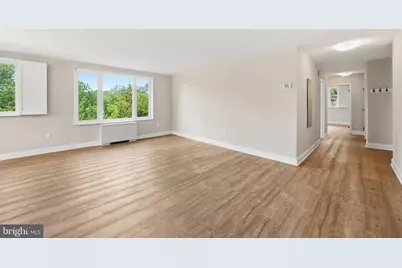2400 41st Street NW #500, Washington, DC 20007 - Photo 1
