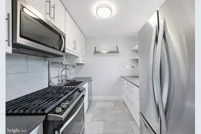 2400 41st Street NW #500, Washington, DC 20007 - Photo 11