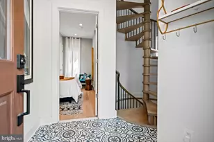 1717 V St NW, Washington, DC 20009 - Photo 7