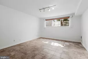 206 G St SW, Washington, DC 20024 - Photo 39