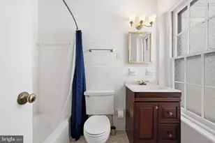 117 E St SE, Washington, DC 20003 - Photo 21