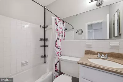 117 E Street SE #302, Washington, DC 20003 - Photo 15