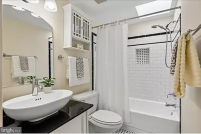 523 8th Street NE #302, Washington, DC 20002 - Photo 37