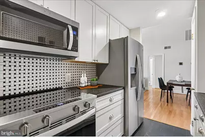 523 8th Street NE #302, Washington, DC 20002 - Photo 11