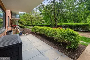 4201 Cathedral Ave NW, Washington, DC 20016 - Photo 23