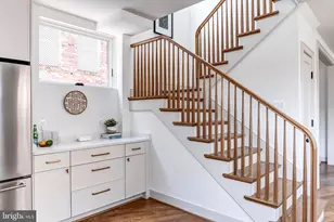 1327 Ives Pl SE, Washington, DC 20003 - Photo 3