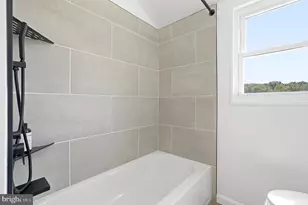 719 Hilltop Terrace SE, Washington, DC 20019 - Photo 19