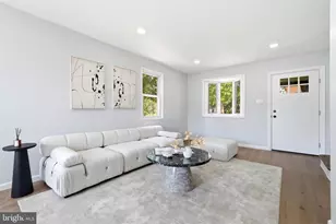 719 Hilltop Terrace SE, Washington, DC 20019 - Photo 11