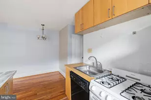 4595 MacArthur Blvd NW, Washington, DC 20007 - Photo 15