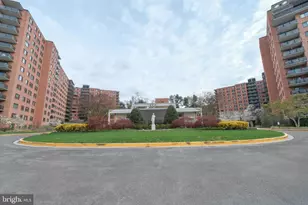 4201 Cathedral Ave NW, Washington, DC 20016 - Photo 39