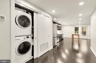 1331 K St SE, Washington, DC 20003 - Photo 13