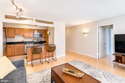 2141 P Street NW #901, Washington, DC 20037 - Photo 3