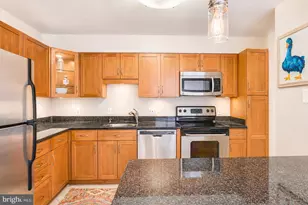 2141 P St NW, Washington, DC 20037 - Photo 5