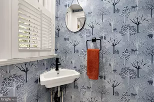3915 Livingston St NW, Washington, DC 20015 - Photo 21