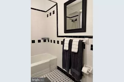 2500 Q Street NW #307, Washington, DC 20007 - Photo 15
