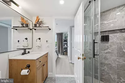 1080 Wisconsin Avenue NW #3016, Washington, DC 20007 - Photo 25