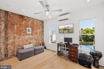 619 10th Street NE, Washington, DC 20002 - Photo 13