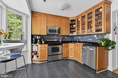4625 Macarthur Boulevard NW #B, Washington, DC 20007 - Photo 15