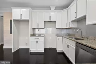 3223 Warder St NW, Washington, DC 20010 - Photo 11
