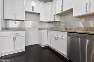 3223 Warder St NW, Washington, DC 20010 - Photo 9