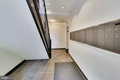 116 N Carolina Avenue SE #204, Washington, DC 20003 - Photo 5
