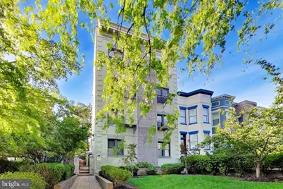 116 N Carolina Avenue SE #204, Washington, DC 20003 - Photo 1