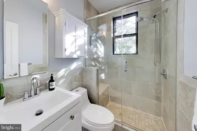 116 N Carolina Avenue SE #204, Washington, DC 20003 - Photo 13