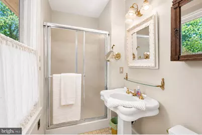 5420 Macarthur Boulevard NW, Washington, DC 20016 - Photo 29