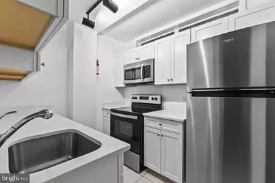 1303 P Street NW #2, Washington, DC 20005 - Photo 9