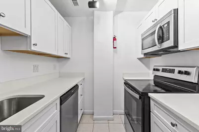 1303 P Street NW #2, Washington, DC 20005 - Photo 7