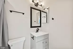 4717 7th St NE, Washington, DC 20017 - Photo 21