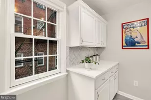 1880 Columbia Rd NW, Washington, DC 20009 - Photo 9