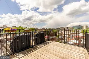 1730 New Hampshire Ave NW, Washington, DC 20009 - Photo 27