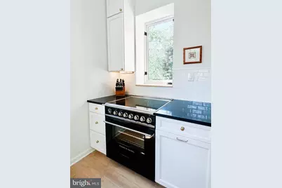 3101 P Street NW #2, Washington, DC 20007 - Photo 11
