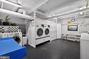 1725 17th St NW, Washington, DC 20009 - Photo 27