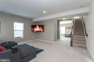 1024 Cook Dr SE, Washington, DC 20032 - Photo 9