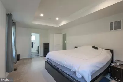 1024 Cook Drive SE, Washington, DC 20032 - Photo 15