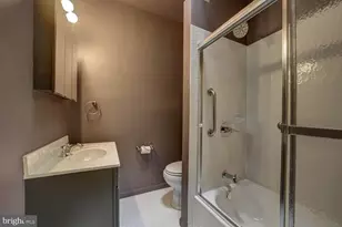 709 Otis Pl NW, Washington, DC 20010 - Photo 15