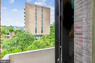 335 N St SW, Washington, DC 20024 - Photo 15